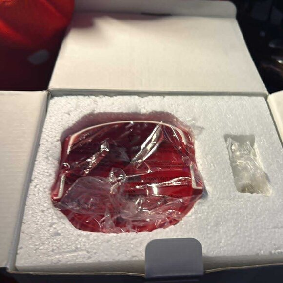 Scentsy Marvel Ironman Warmer - See Pics! Offers welcome! - Picture 3 of 9